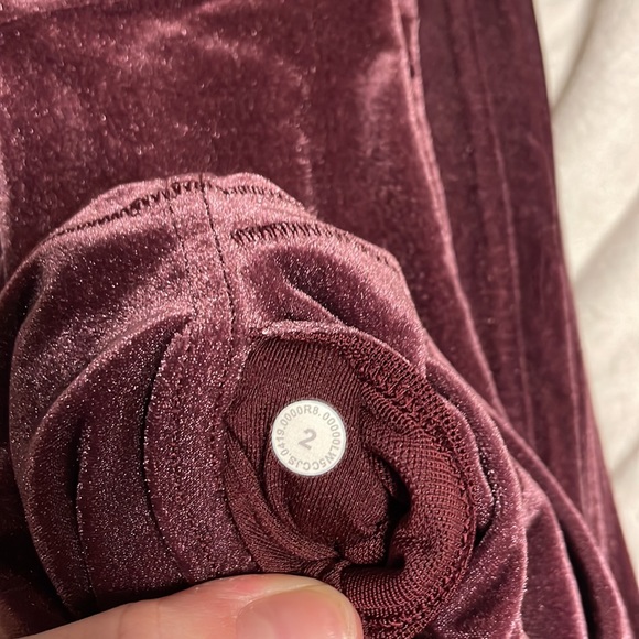 Velvet lululemon leggings - Picture 5 of 5